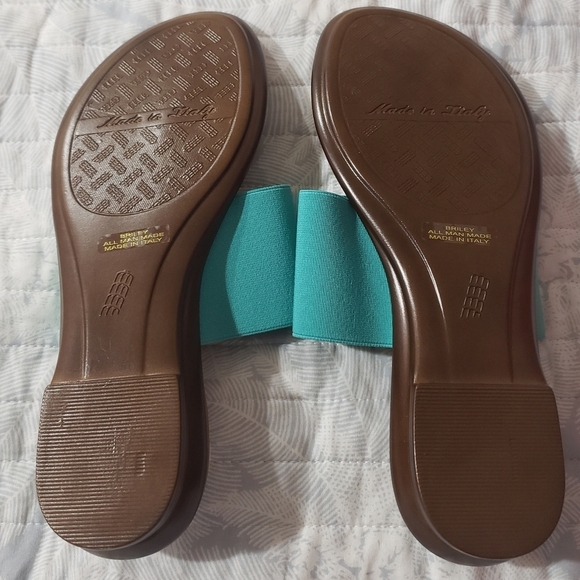 901- Italian Shoemakers Sutton Sandals Green Color Size 7.5 - Picture 7 of 10